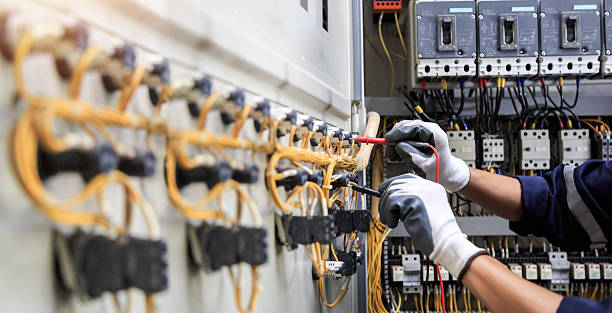 Professional Electrician technician working in Airmont, NY